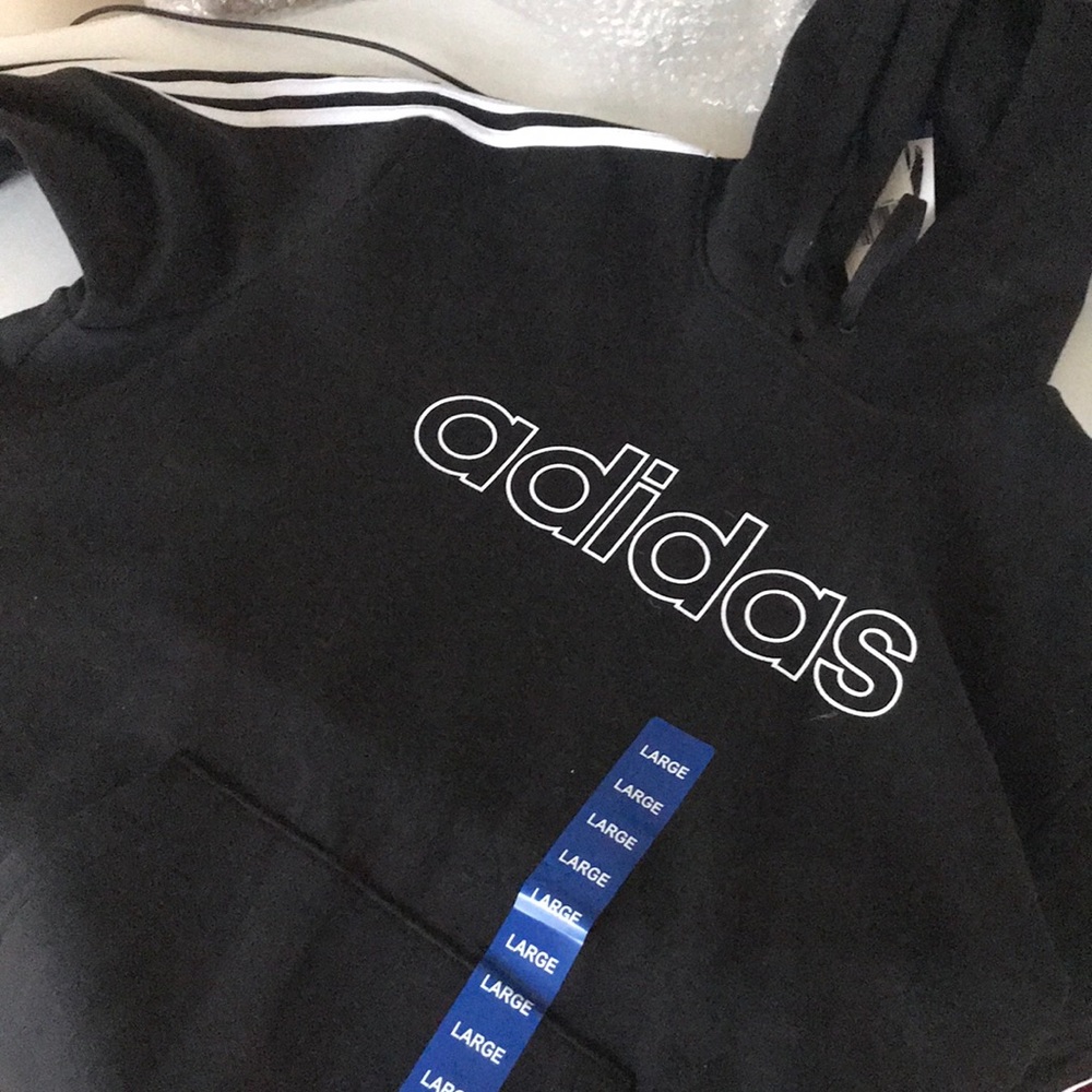 Adidas Sweatshirt